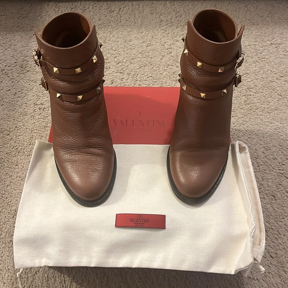Valentino Rockstud Ankle Boots Size 10.5